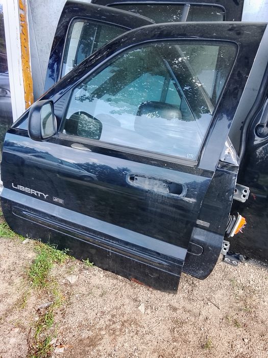 Sprzedam dokładki poszerzenia do Grand Cherokee Jeep liberty, limited