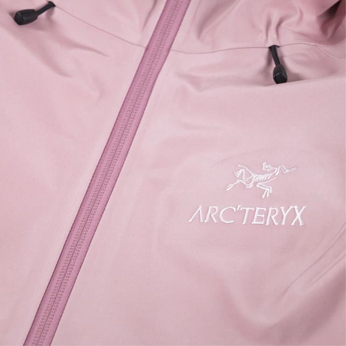 Arc'teryx Beta LT Jacket Bliss gorpcore gore tex