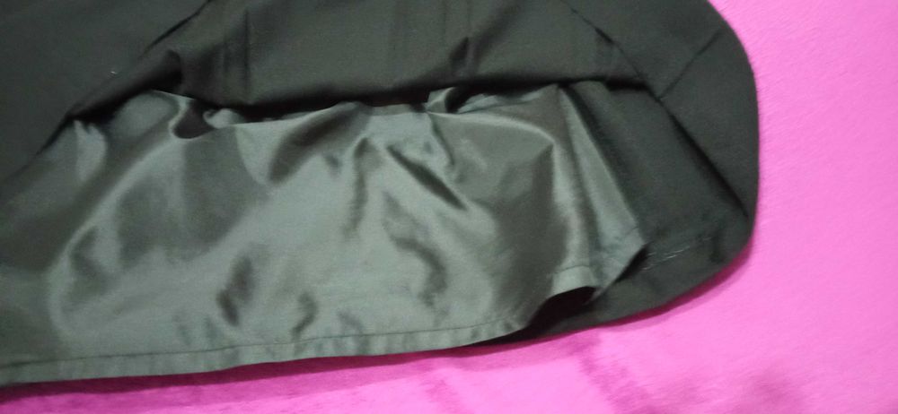 Spódnica czarna z kontrami