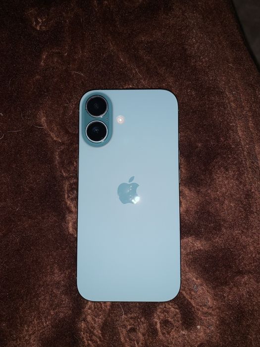 Iphone 16 stan dobry