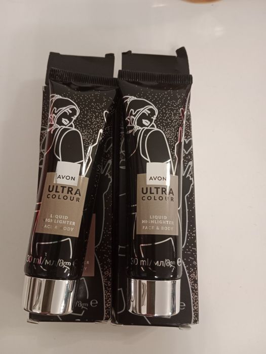 Avon rozświetlacz do twarzy i ciała