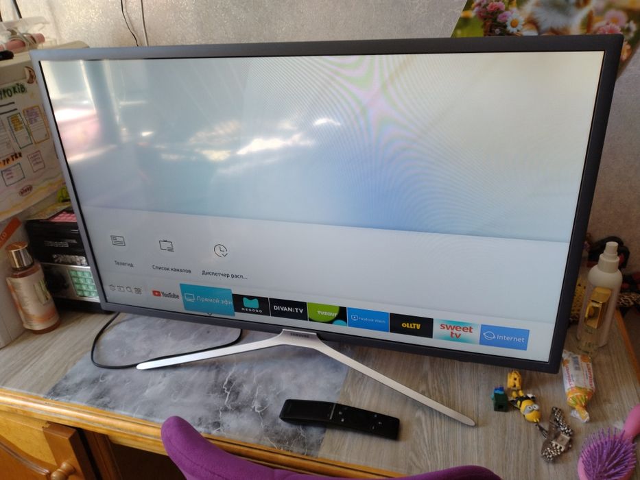 Samsung LED Телевизор