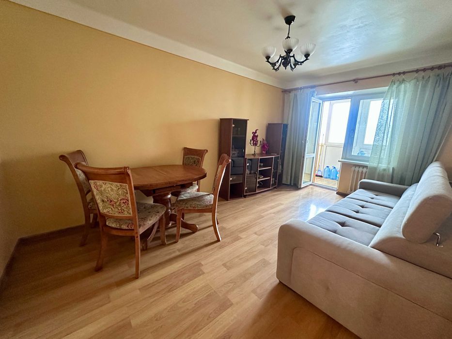 Архипенка 8, перша здача 3-к квартири, є газ, метро Оболонь!