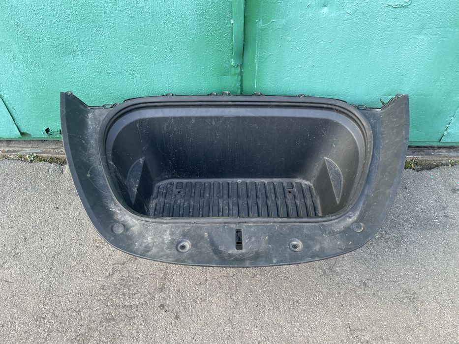 Передній багажник ванна тесла вай tesla Y my