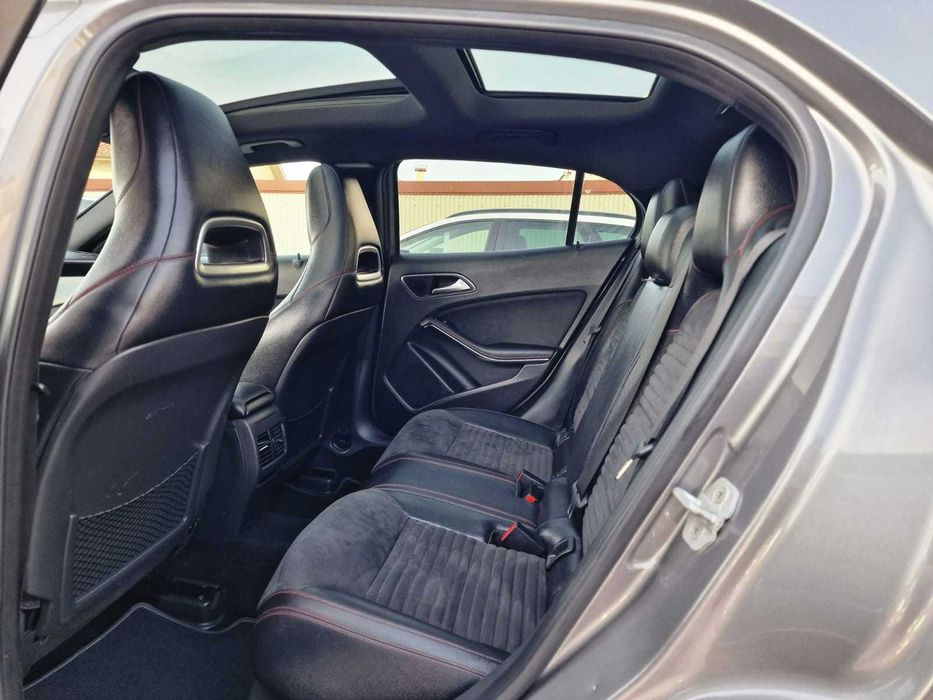 MERCEDES-BENZ GLA 220 AMG 170CV 7-GTRONIC "4MATIC"