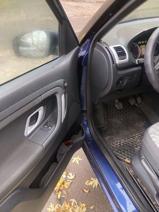 Шкода румстер 2010 1.4tdi