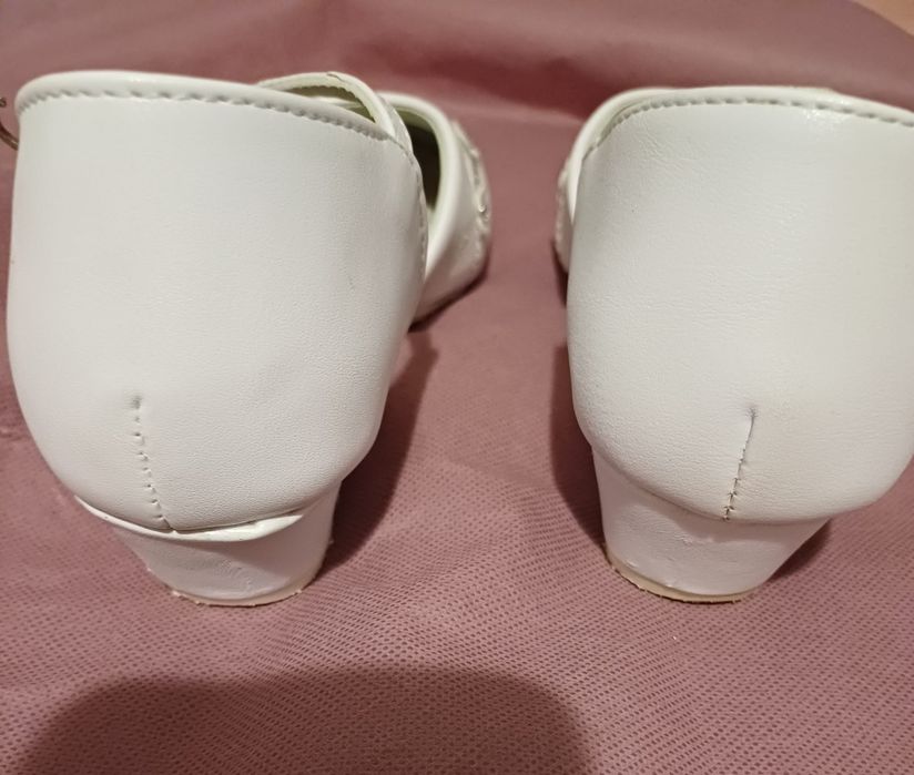 Buty komunijne 35
