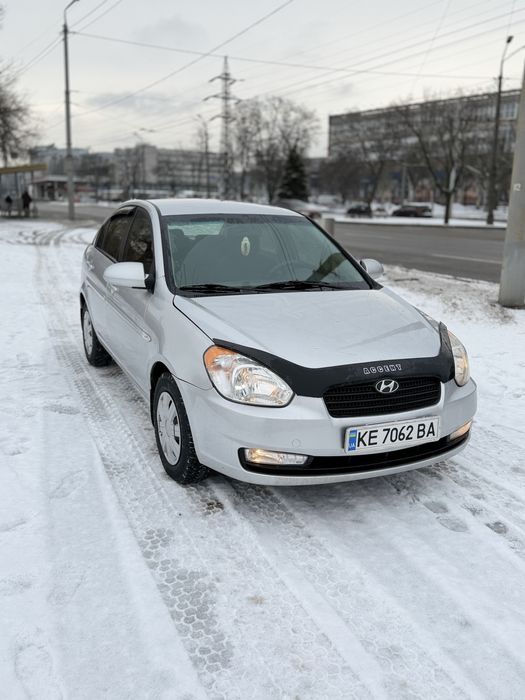 Huyndai Accent 1.6 газ Автомат
