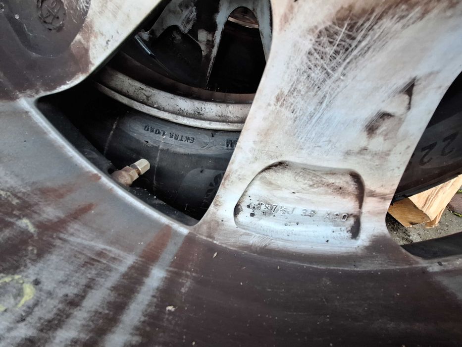 Lexus NX I opony z felgami 225/60/18