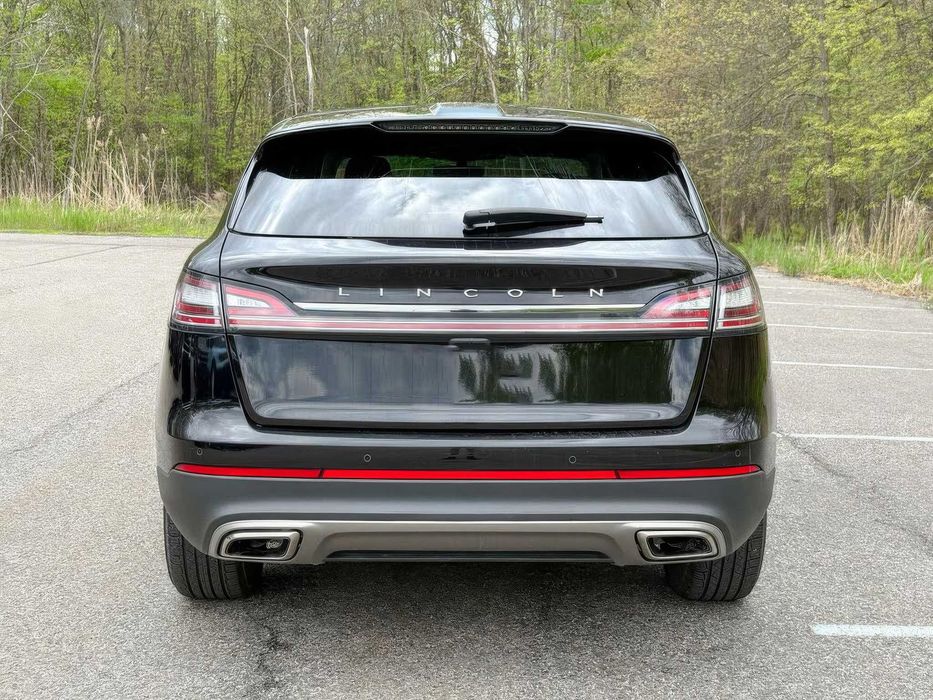 Lincoln Nautilus      2022