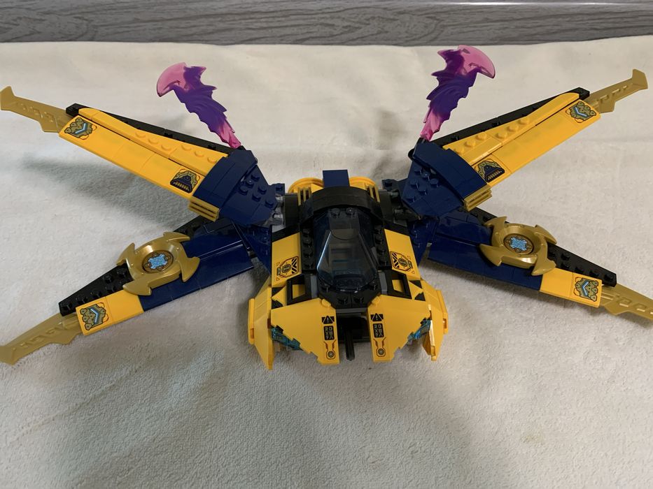 LEGO Ninjago Суперштормовий реактивний літак Рас та Арін (71833)