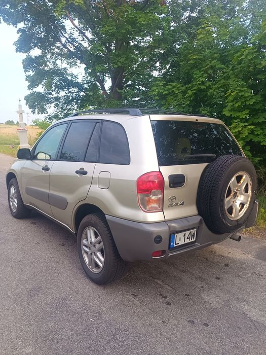 Toyota RAV4 2.0b +LPG