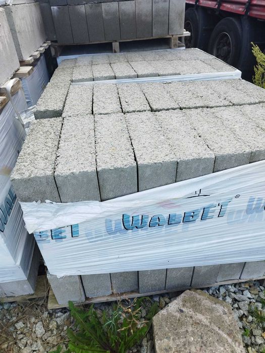 Bloczki betonowe, fundamentowe
