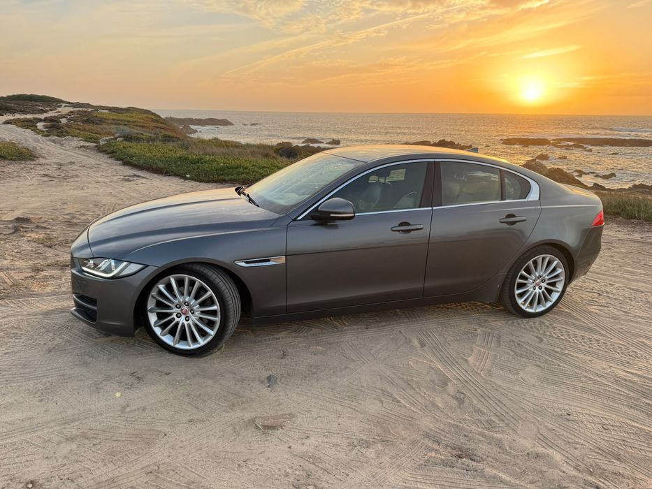 Jaguar XE 20D     .