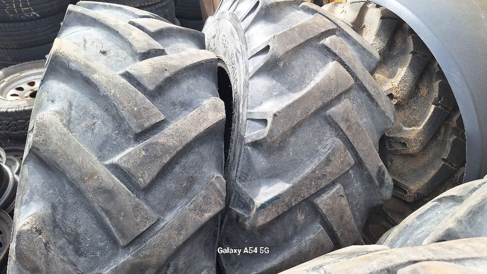 Opony 15.5/80/24 bkt