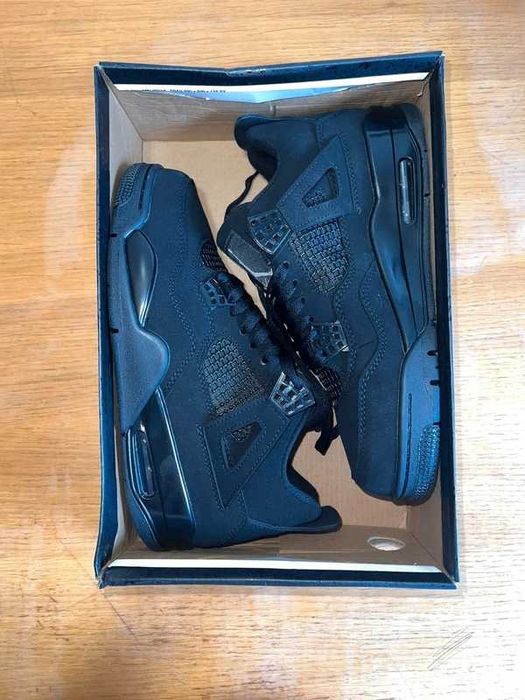 Jordan 4 Retro Black Cat Rozmiar 42