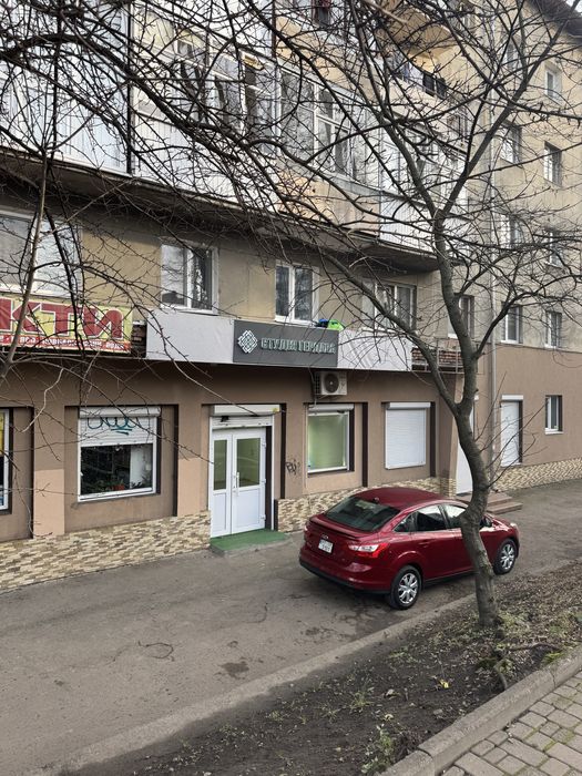 Комерційне приміщення у ЦЕНТРІ міста