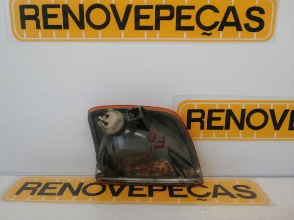 Pisca frente direito MERCEDES-BENZ Três volumes (W124)