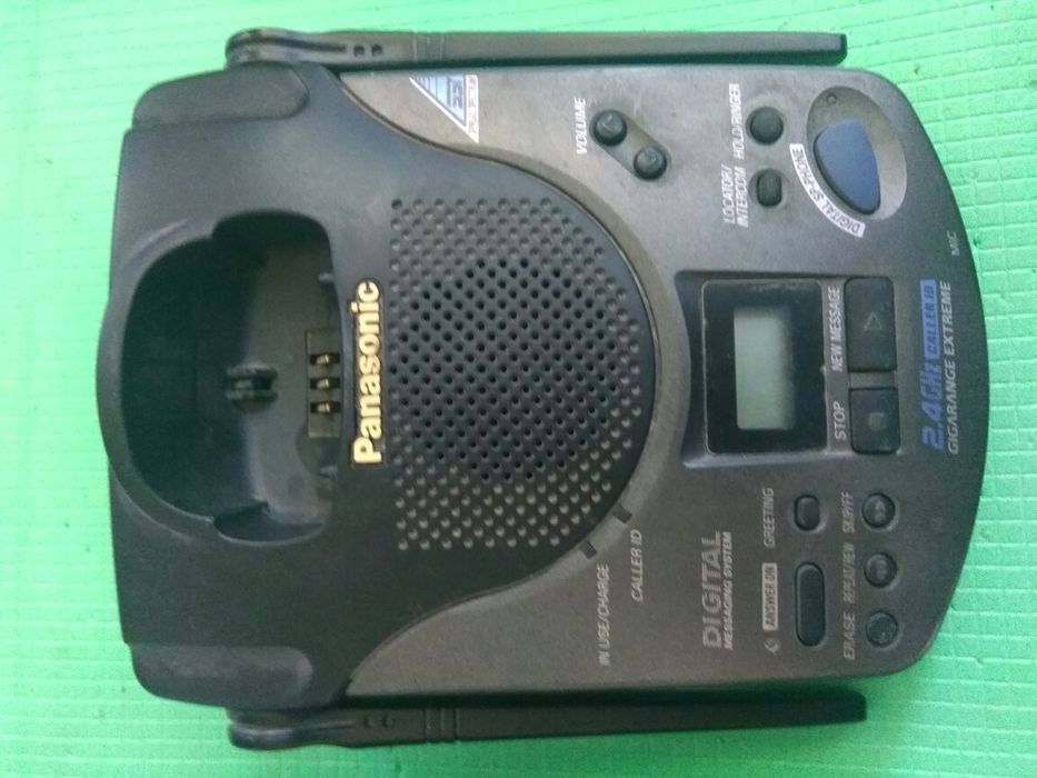 Телефон Panasonic kx-tg2570b