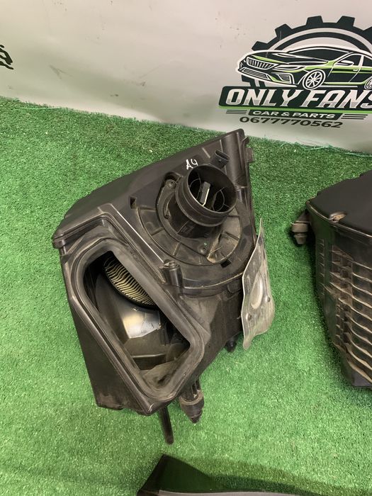 Корпус повітряного фільтра Audi a4 b9 a5