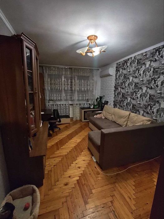 Продам 2кімнатну квартиру з ремонтом