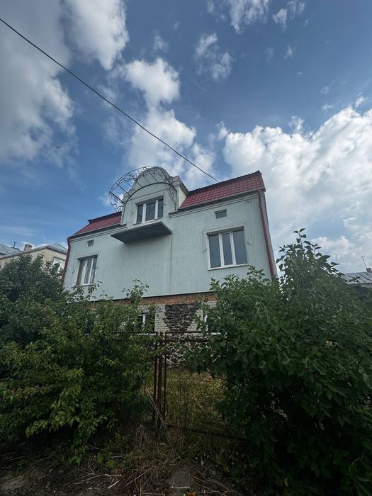 Продаж будинку 0 цикл в м. Городок