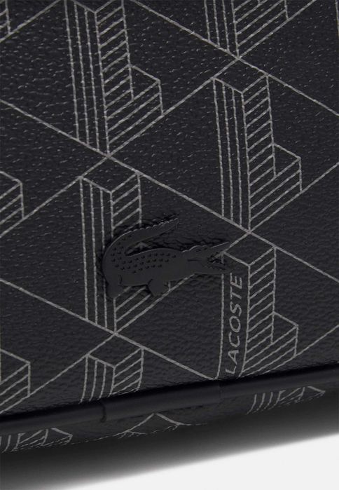 оригінальна сумка Lacoste The Blend Body