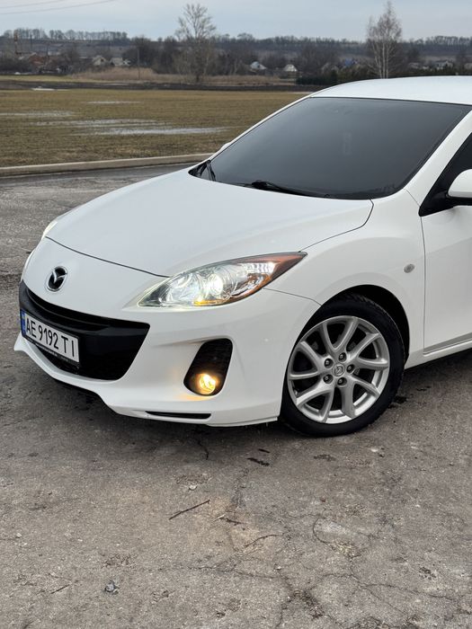 Продам MAZDA 1.6 дизель