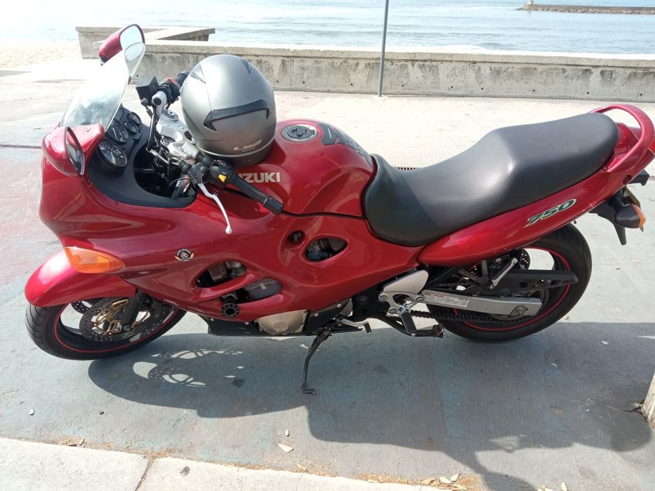 Suzuki gsxf 750 / 2002