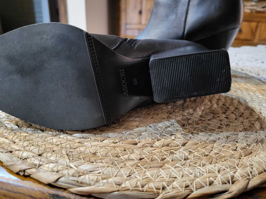 Buty skórzane Lasocki