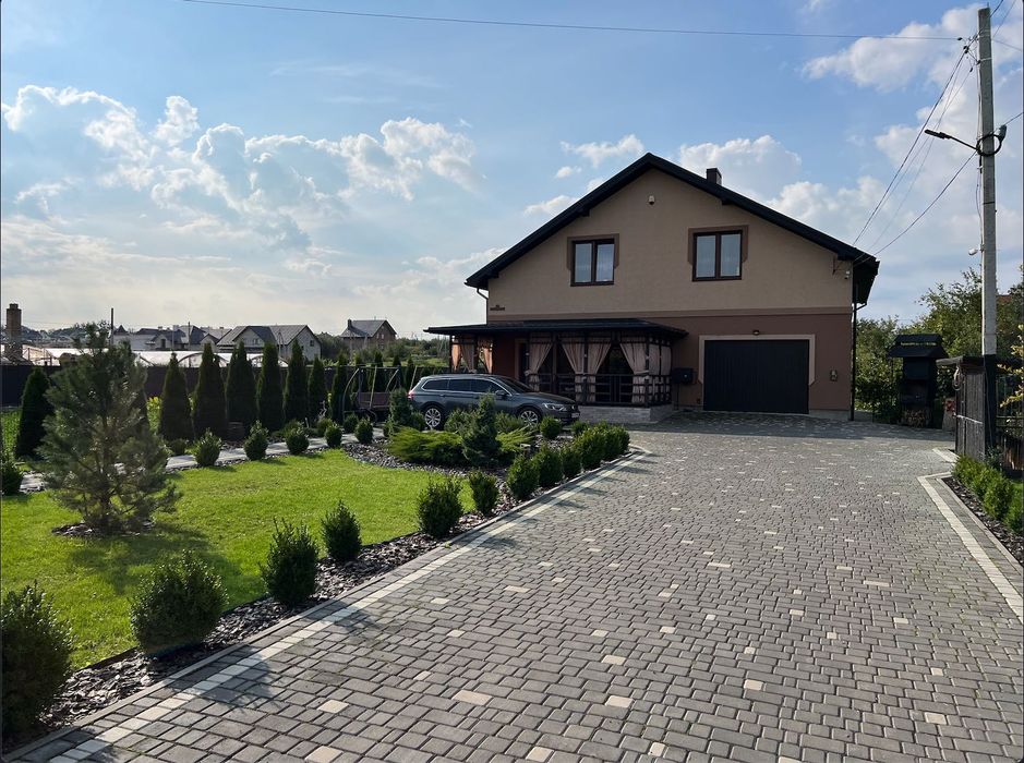 Продаж будинку Великі Грибовичі Малехів район готелю Варшава