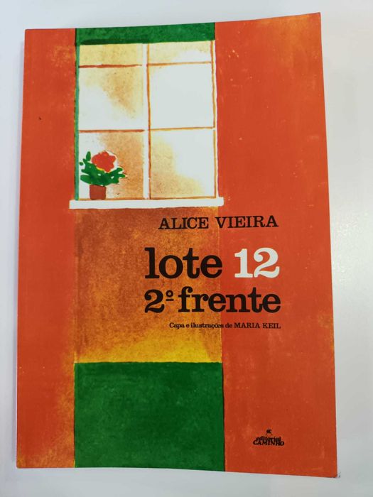 "Lote 12 2º Frente" por Alice Vieira