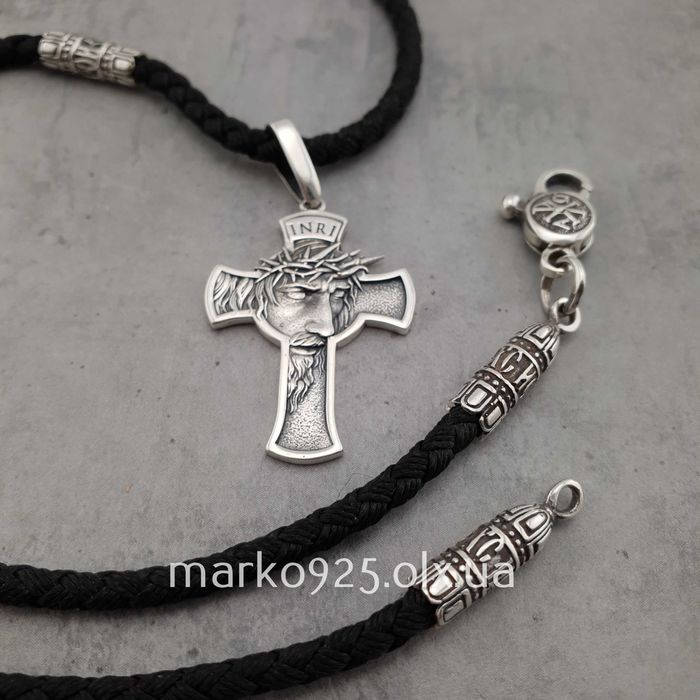 Срібний хрестик чоловічий шовковий шнур джгутик срібні вставками 3 мм