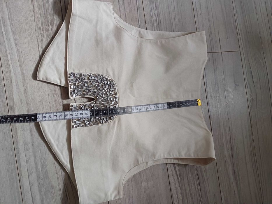 Kremowa kamizelka damska 36/38