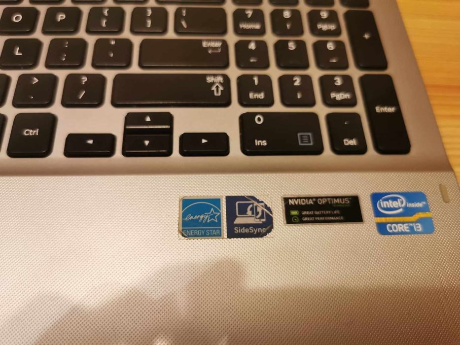Laptop Samsung, i3, 6,0 GB, Nvidia, SSD  !!! 750zł 

Laptop spra