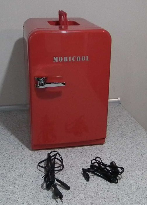 Lodówka Mobicool 12V/230V samochodowa turystyczna