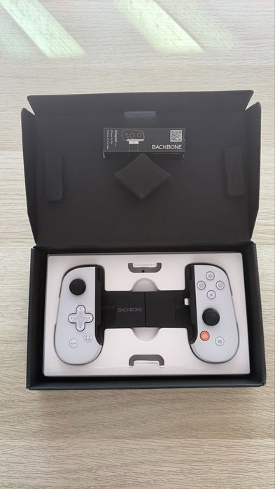 Backbone One PlayStation Edition para iPhone Entrada Lightening