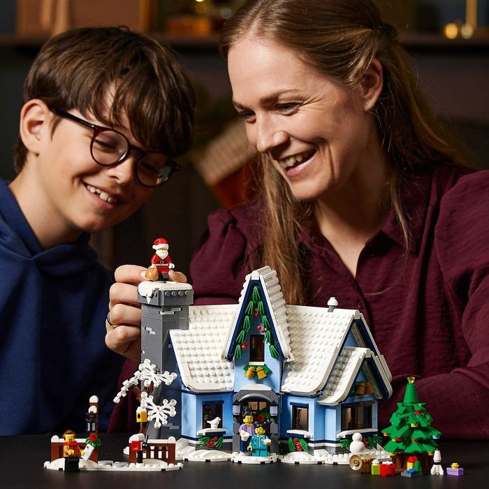 LEGO Creator Expert 10293 Різдвяний подарунок від візиту Санти