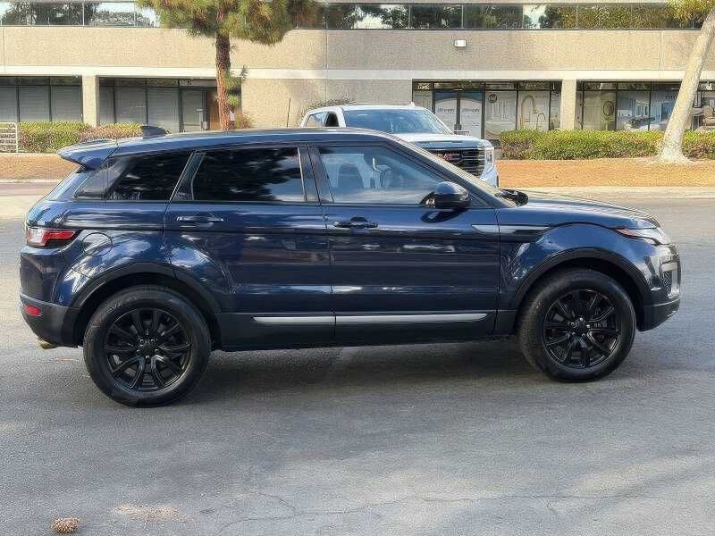 2017 Land Rover Range Rover Evoque SE