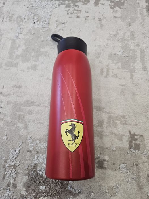 Bluza, czapka, bidon Ferrari F1 oryginał