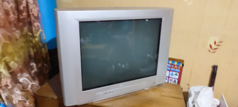 Продам телевизор