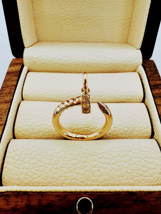 Золотой кулон гвоздь cartier 585