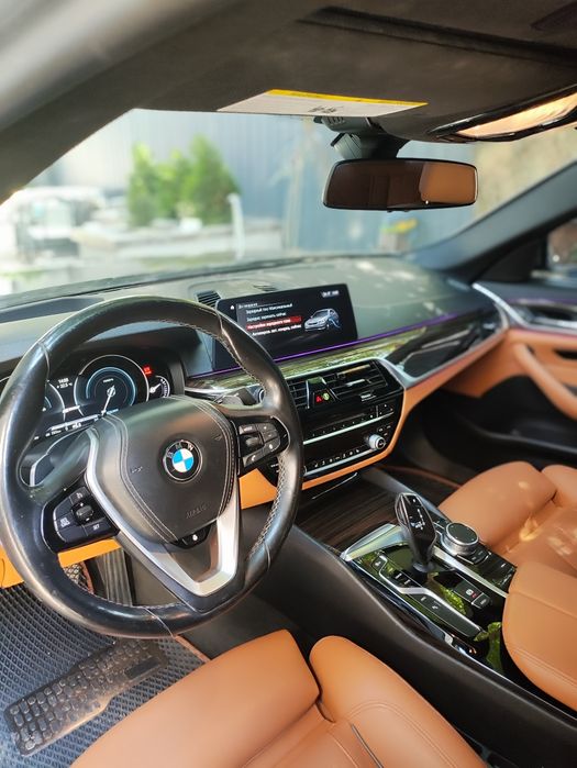 BMW 5 Series 2018 VIN WBAJA9C59JB252202 фото оголошення 13 з 24