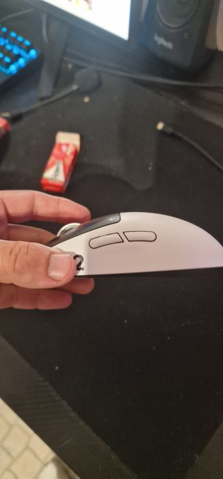 Rato superstrike Logitech