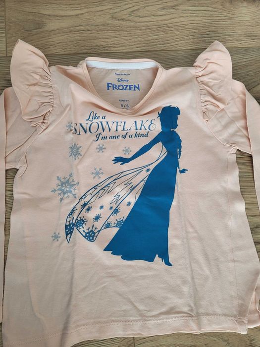 T-shirts manga comprida, menina, tamanho 5/6 anos