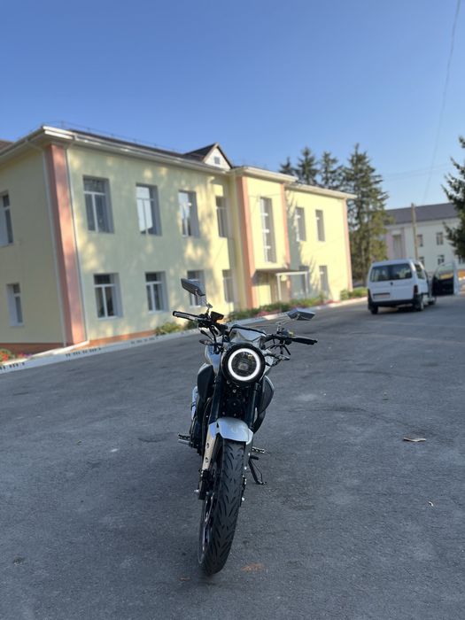 Продам Spark sp200 r33