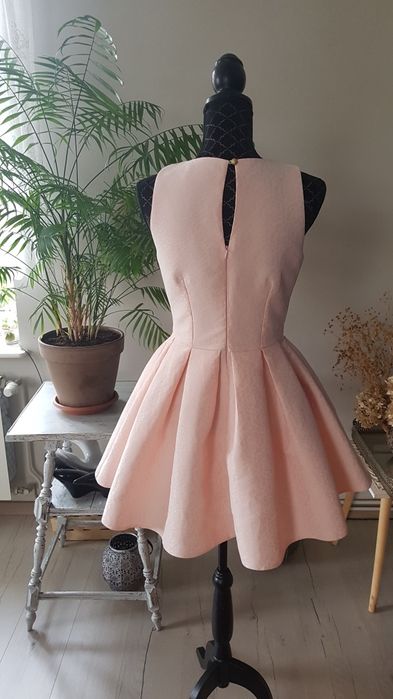 Sukienka wizytowa, na wesele, randkę, pudrowy róż, A. Rudzka,  r.38