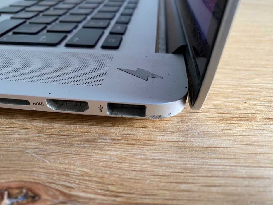 MacBook Pro Retina 2014, 15'', 2.2 i7, 16GB RAM, 256GB SSD, +battery64354232118275123