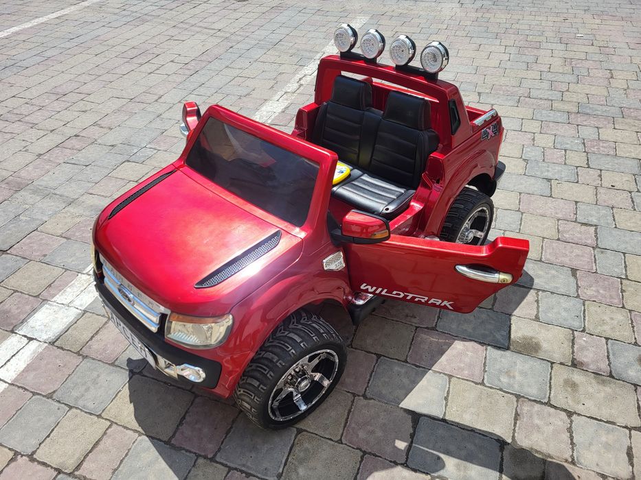 Дитячий електромобіль 2-місний Ford Ranger, машинка