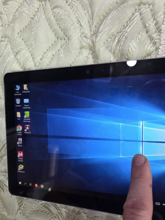 Ноутбук-планшет 8/128 ssd Microsoft Surface  go 2 емулятор андроїд